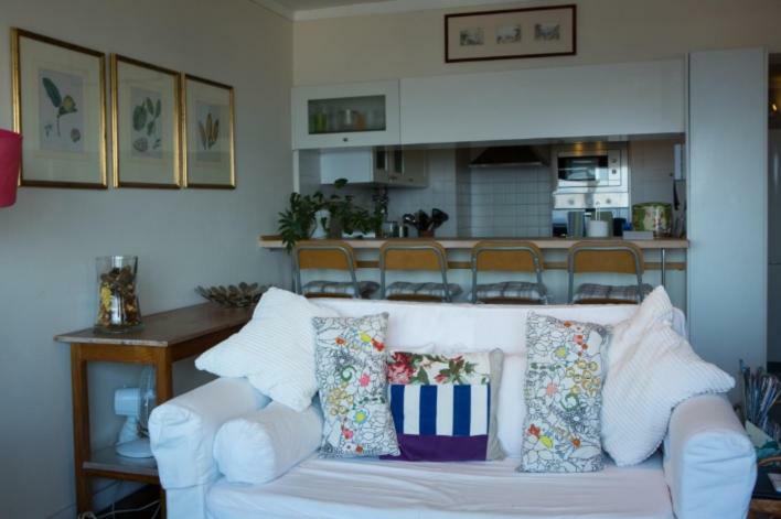 Apartment W Stunning View - Marina - Free Parking & Ac 푼샬 외부 사진