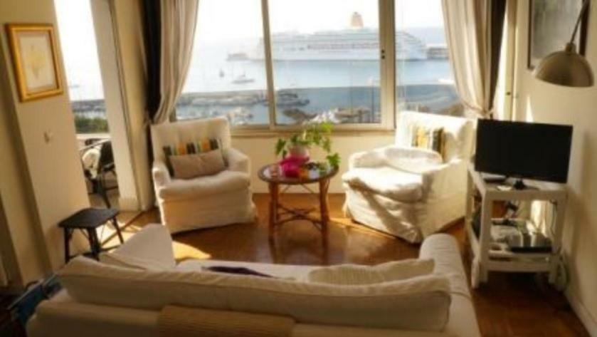 Apartment W Stunning View - Marina - Free Parking & Ac 푼샬 외부 사진
